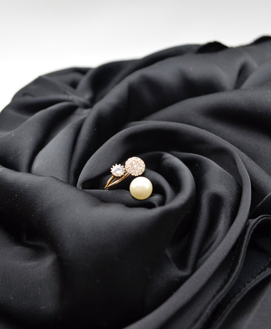 Amour Pearl Ring